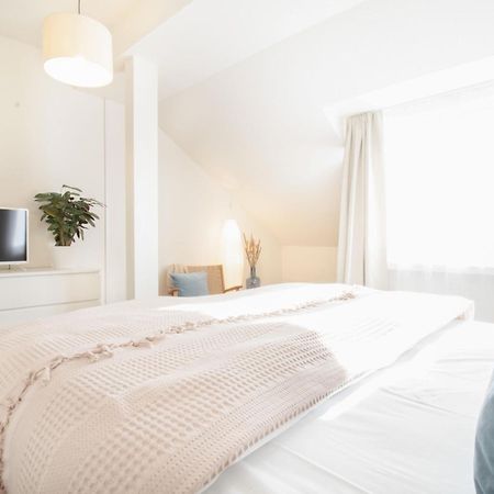 Loewe Apartment Blau 노이하우즌 암 라인팔 외부 사진