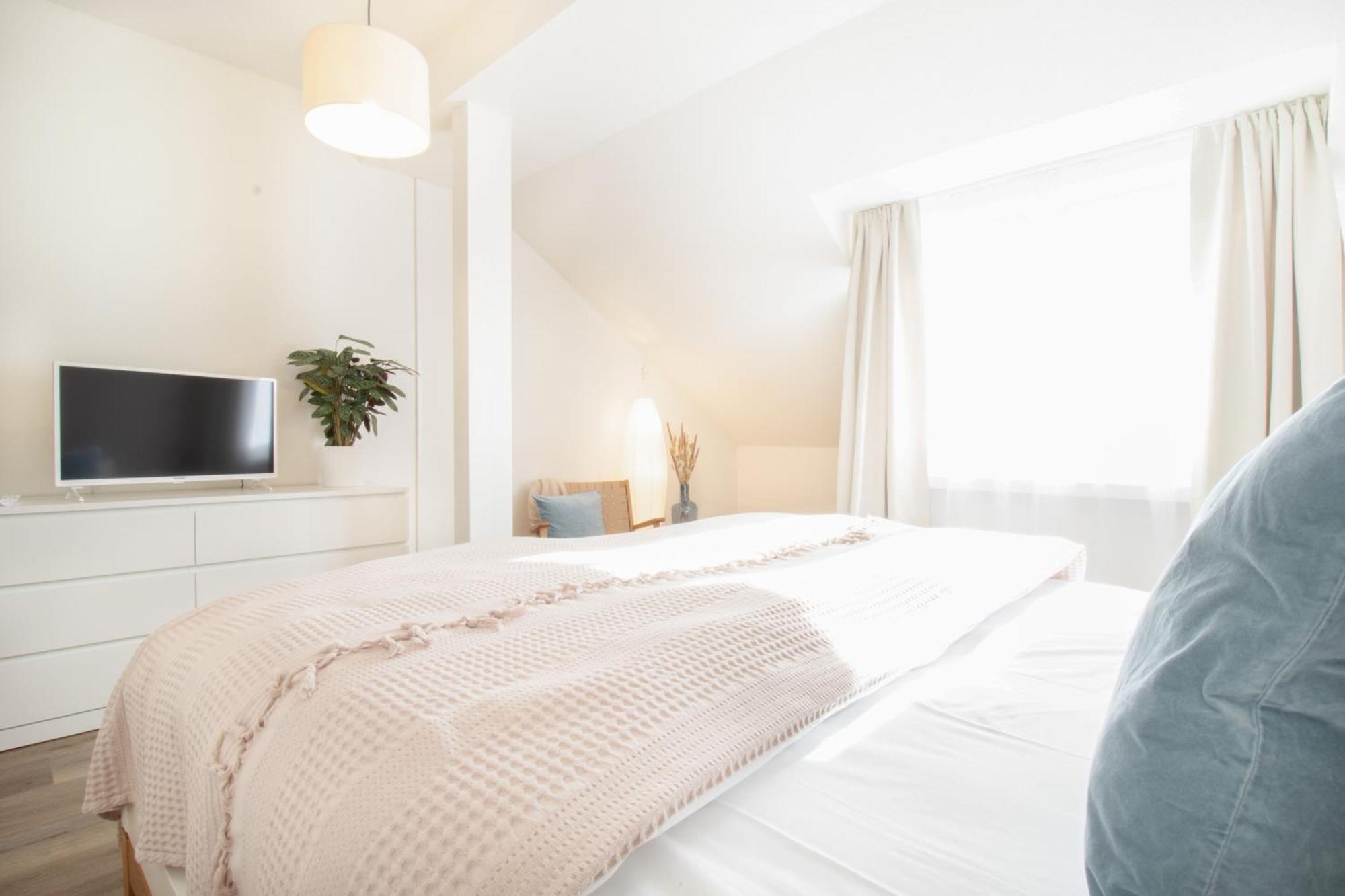 Loewe Apartment Blau 노이하우즌 암 라인팔 외부 사진